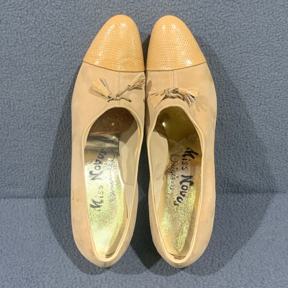 Miss Novus Originals Pumps Womens 8B Tan Suede Tassel Cap Toe Vintage 80s Heels